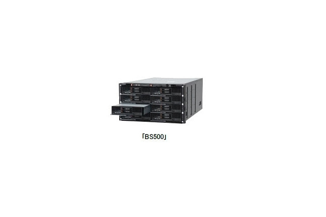 日立、「BladeSymphony」にXeon E5-2600採用の新モデル追加……「HA8000」ラインアップも強化 画像