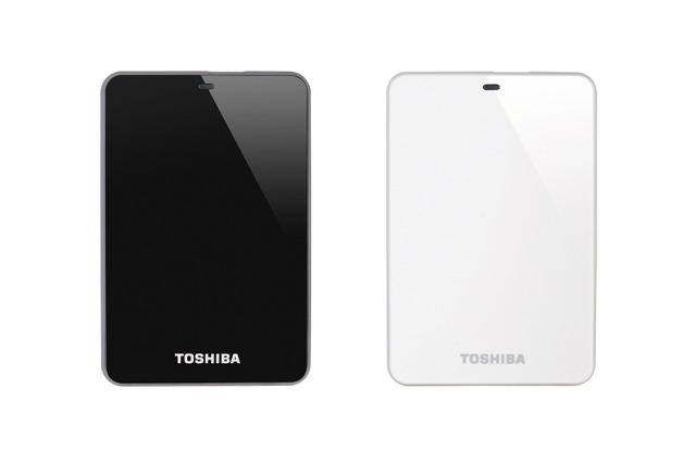 東芝、容量1.5TBの薄型ポータブルHDD「CANVIO」……TV・BDレコーダー対応モデルも 画像