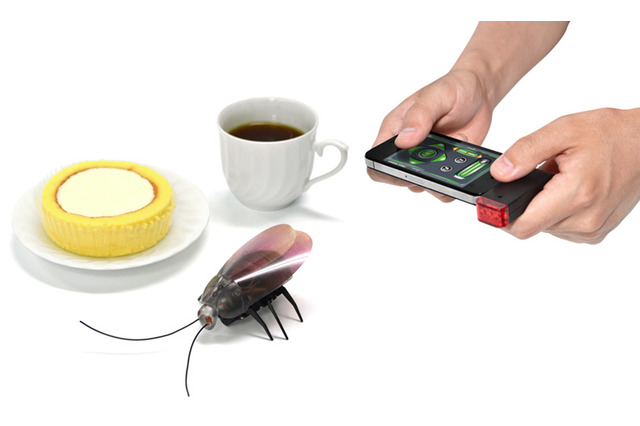 キモかわ？ iPhone・iPadで遠隔操作する“ゴキラジ”……紹介動画付き 画像