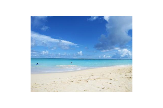 この夏行きたい! 世界の人気ビーチランキング1位になったのは? 画像