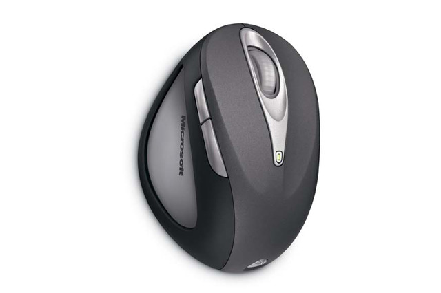 マイクロソフト、最先端のエルゴノミクスデザインを採用したレーザー方式マウスなど 画像