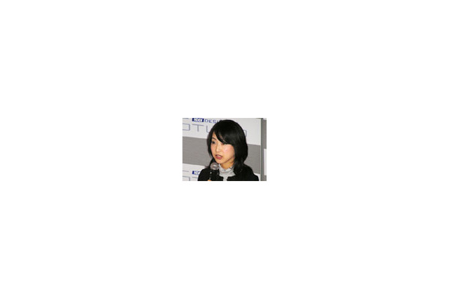 子ども向け携帯の市場に本格的に挑戦していく -KDDIが新端末&新サービス 画像