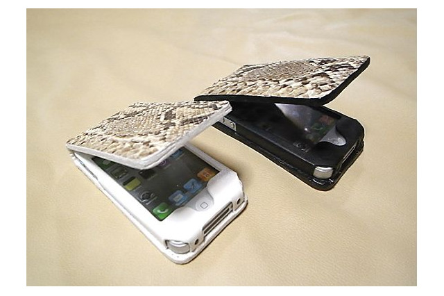 注目度抜群!? 本蛇革にエナメル加工を施したiPhone 4S・4用ケース 画像