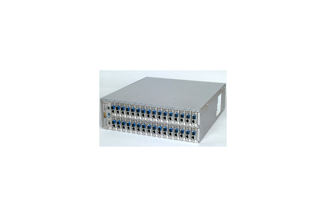 NEC、FTTH/FTTB用の光アクセス装置2モデルを発売 画像