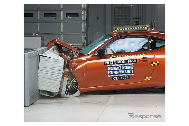 米保険団体が最高評価……トヨタ 86 とスバル BRZの衝突安全 画像