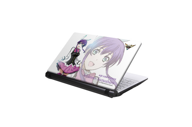 ノートPCと禁断の合体! 人気アニメ『アクエリオンEVOL』仕様のノートPCが登場 画像