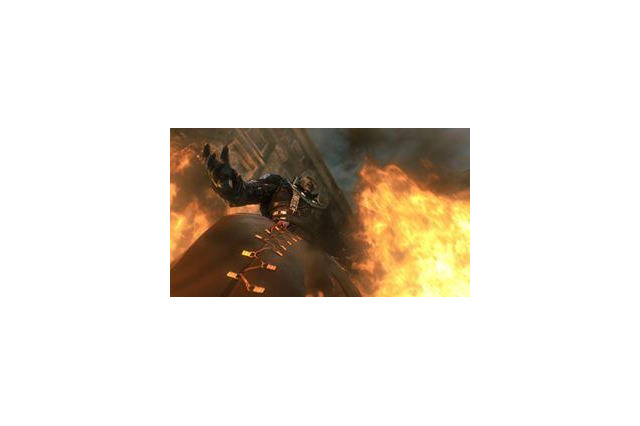 タイラント隊、都内各所に出現 「バイオハザード ダムネーション」劇場公開で 画像