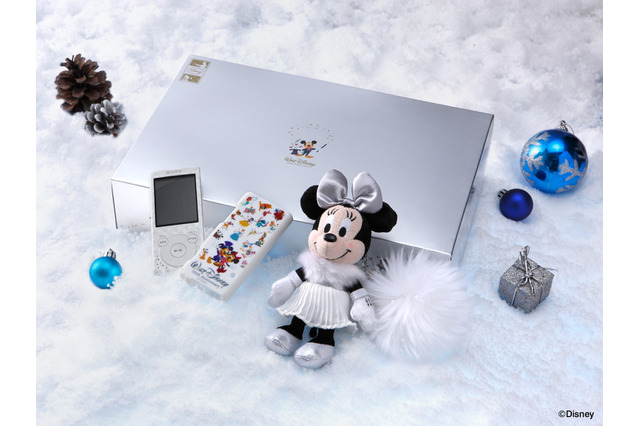 ソニー、“ディズニー満載”「ウォークマン」の限定クリスマスボックス  画像