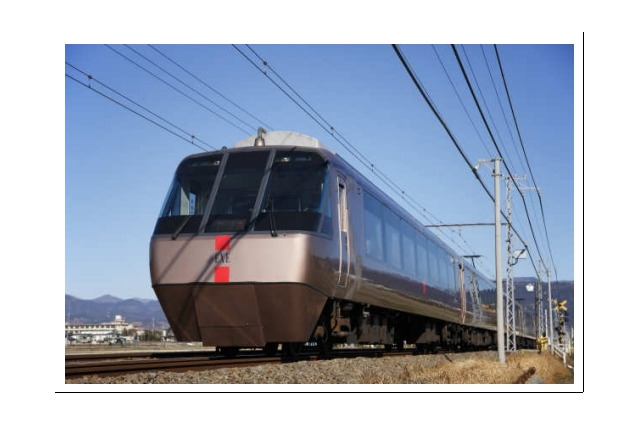 小田急、ロマンスカー・EXEに「au Wi-Fi SPOT」「Wi2 300」を同時導入 画像