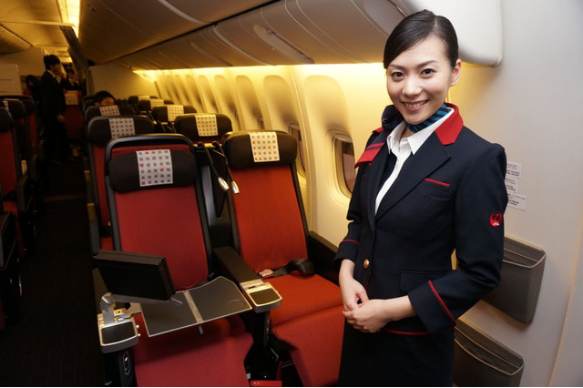 JAL、新フラッグシップ「SKY SUITE 777」を初公開 画像