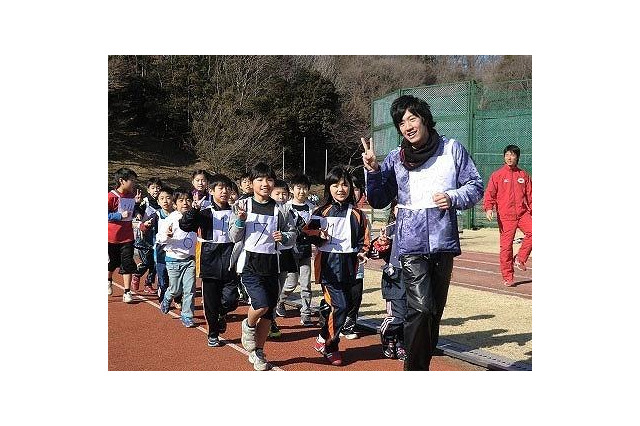 中央大学、小学3-6年生対象「陸上体験教室」　2月2日 画像