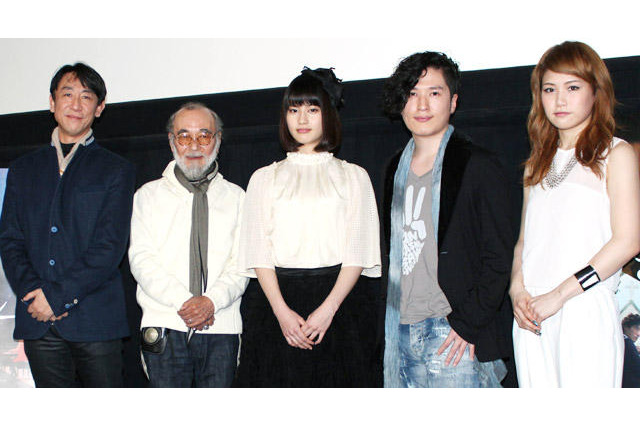 『さよならドビュッシー』初日舞台挨拶 橋本愛はロシアの冬 画像