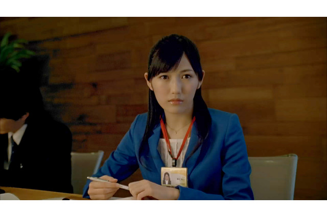 AKB48渡辺麻友、新CMで“垢抜けないOL”姿を披露！　撮影スタッフも「これはヤバイ…」 画像