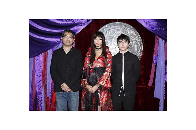 実写版「xxxHOLiC」 杏さん“侑子のマンガ体型実現に体重を落とし、筋トレで役づくり” 画像