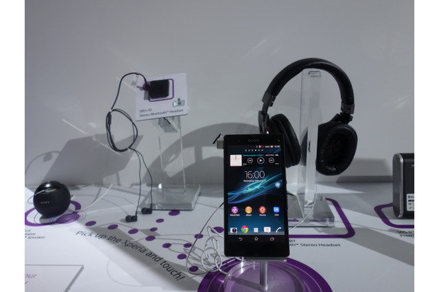 【MWC 2013 Vol.42(動画)】ソニーのNFCソリューション……画像も音楽もワンタッチ! 画像
