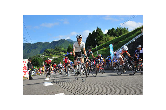 自転車競技による地域活性型イベント「ヒルクライムチャレンジシリーズ」2013年度実施大会が決定 画像