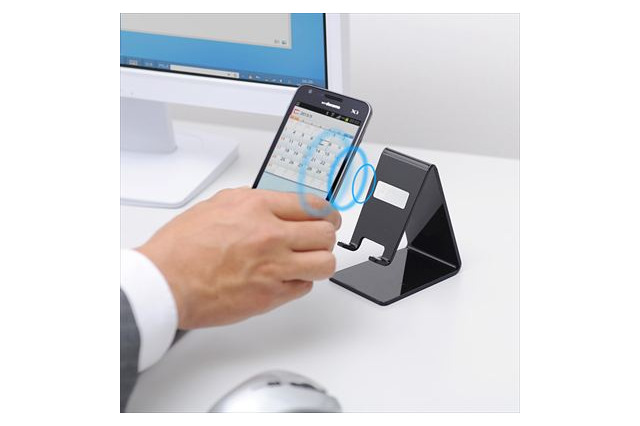 スマホをかざしてアプリを起動するなど、設定や貼る場所が自在のNFCタグシール 画像