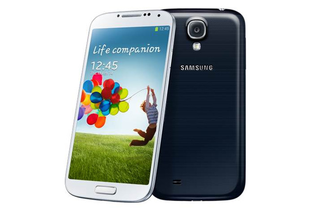 GALAXY S4か、iPhone 5か?……スマートフォン選びの比較ポイントは 画像