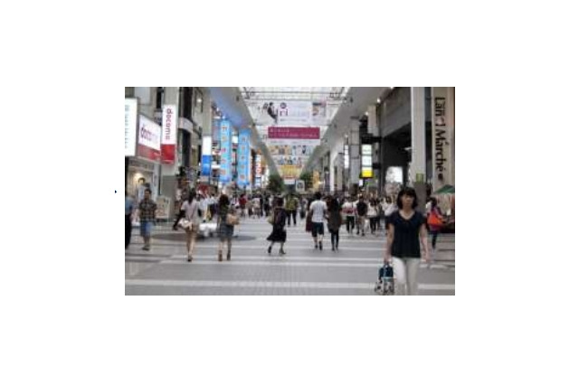 熊本・下通商店街、日本で初めて「LINE」を一斉導入……32店舗で実験的に開始 画像