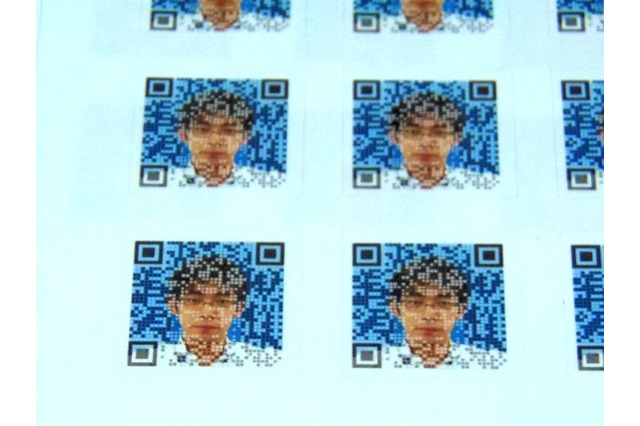 【CEATEC 2013 Vol.37】QRコードに顔写真や似顔絵 デンソーのSaaS型サービス 画像