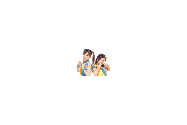 モー娘の久住小春と℃-uteの萩原舞、歌って踊って“はなをぷーん” 画像