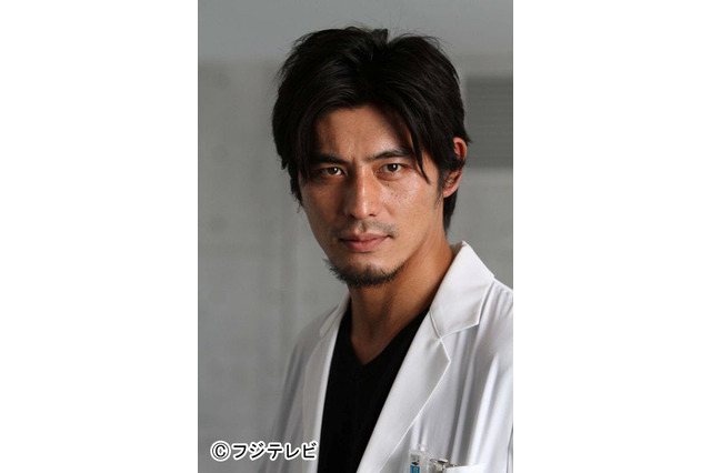 坂口憲二、「医龍」復活に戦々恐々!? 「またあの長いオペシーンを撮ると思うと……」 画像