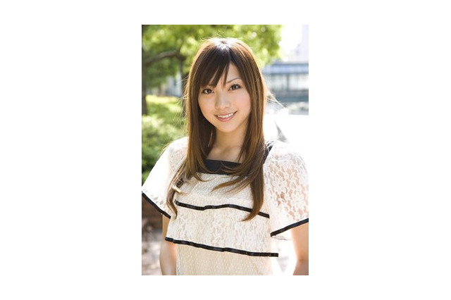 刺激にウットリ……山岸舞彩アナ、美ウエスト露出し思わずため息　「んん～～っ」 画像