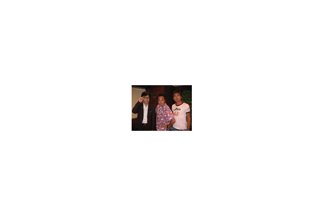 内村光良とさまぁ〜ずが理想の喫茶店目指して爆笑の東奔西走 画像