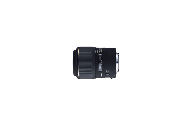 シグマ、デジタル一眼レフ用の105mm中望遠マクロレンズ「MACRO 105mm F2.8 EX DG」 画像