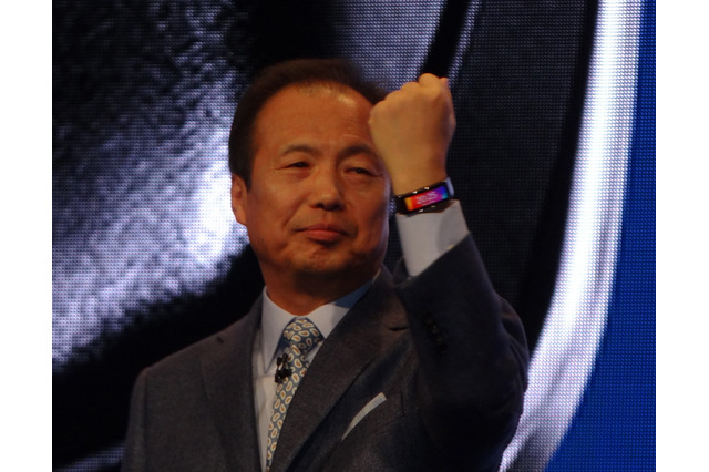 【MWC 2014 Vol.30】サムスン、「GALAXY S5」発表……ウェアラブル端末「SAMSUNG Gear Fit」も 画像