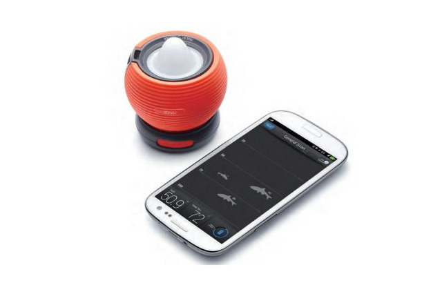 スマホと連携する個人向け簡易魚群探知機「SONA.r Ball」……最大30mの深度を探索 画像