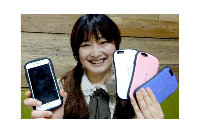 【新連載・小田原通信】iPhone 6が驚きの“抱き心地”に!?　iFaceファーストクラスをつけてみる 画像