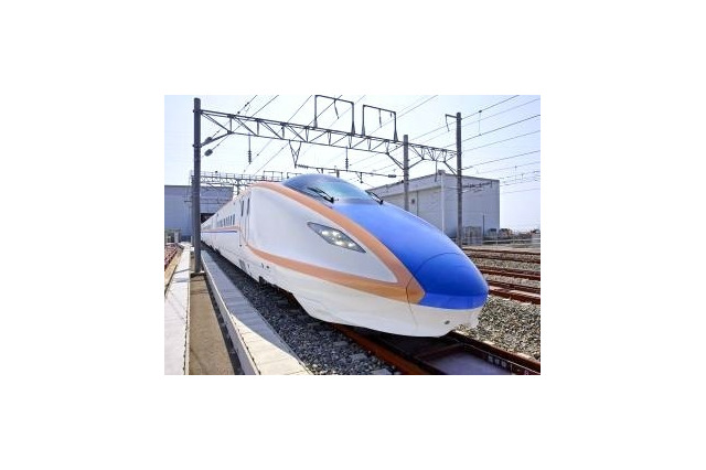 北陸新幹線開業に向け、試験運転列車を運行開始 画像