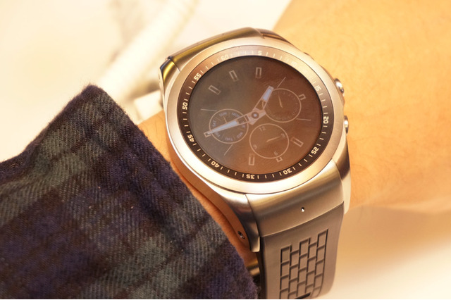 【MWC 2015 Vol.18】LG、4G LTE/VoLTE対応のスマートウォッチ「LG Watch Urbane LTE」を公開 画像