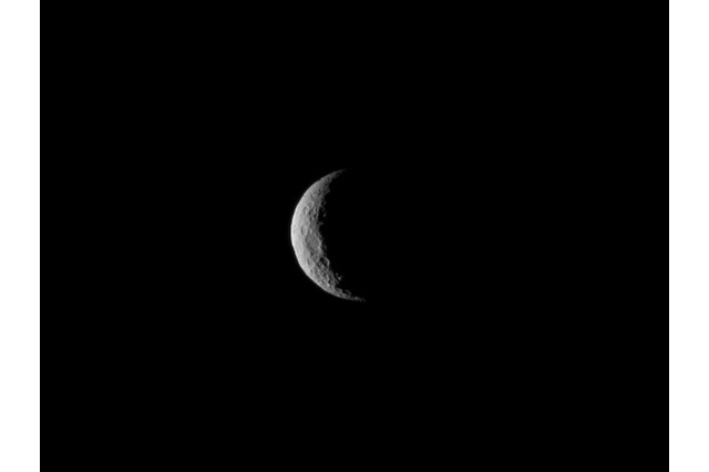 準惑星を周回する軌道に探査機到達……太陽系誕生を研究 画像