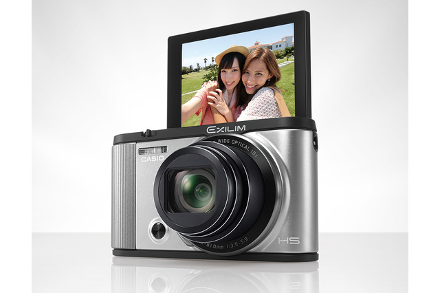 写真をスマートフォンに自動送信！ カシオEXILIM「EX-ZR1600」の魅力 画像