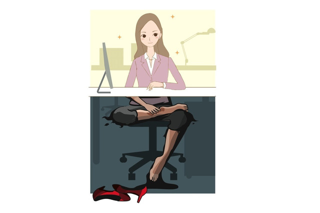 女性秘書の約6割が「デスク下で靴を脱ぐ」……働く女性に調査 画像