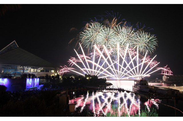 GWのシーパラは特別企画満載! 海面花火&さかなクンコラボなど 画像