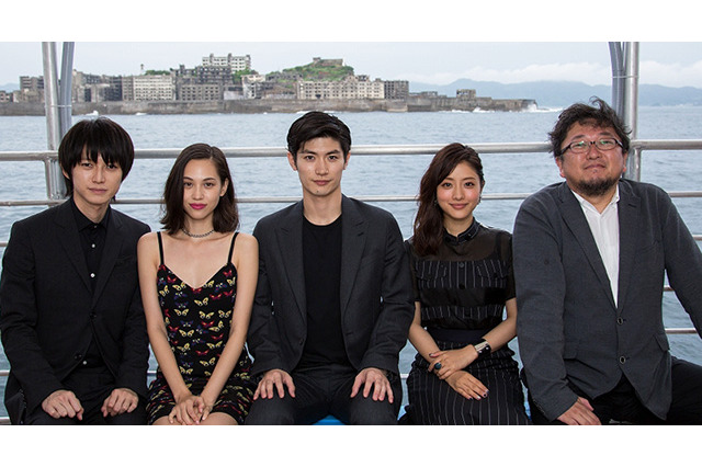 実写映画『進撃の巨人』完成報告……軍艦島にキャスト陣再上陸 画像