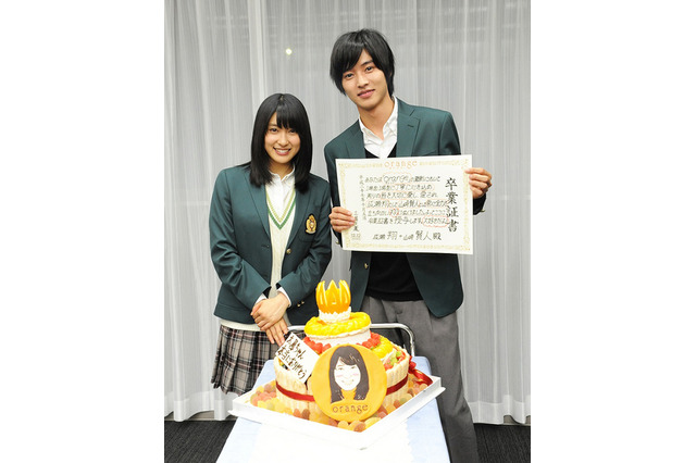 土屋太鳳&山崎賢人、1年間の共演に終止符!「次は時代劇で」 画像