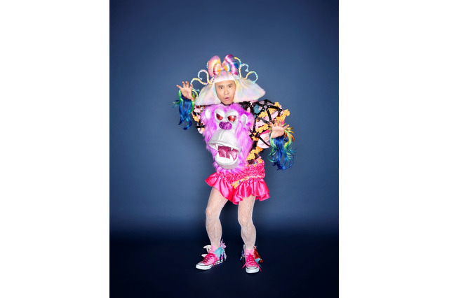 松本人志、浜田ばみゅばみゅのデビューシングルMVに友情出演 画像