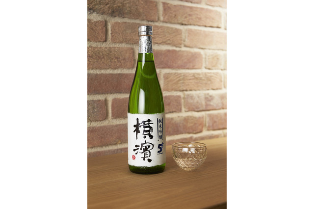 ベイスターズをイメージした純米吟醸…勝利の美酒になるか? 画像