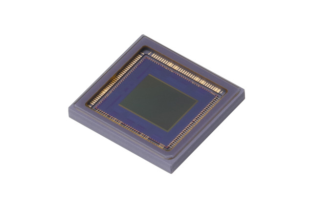 キヤノン、高速に動く被写体ブレずにとらえるCMOSセンサーを開発 画像