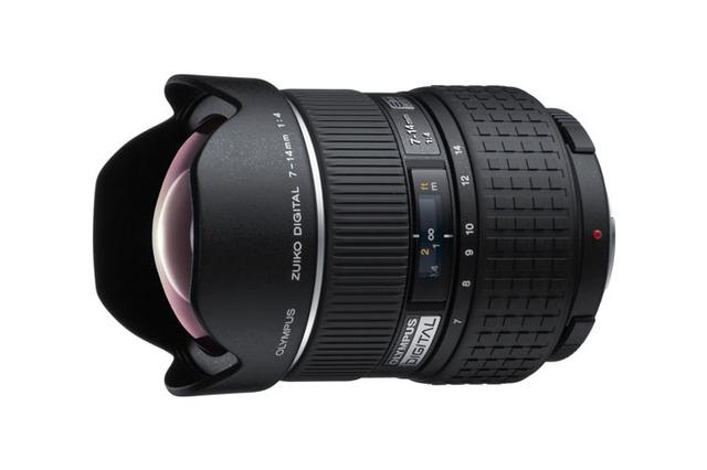 オリンパス、Eシリーズ用超広角2倍ズームレンズ「ZUIKO DIGITAL ED 7-14mm F4.0」 画像