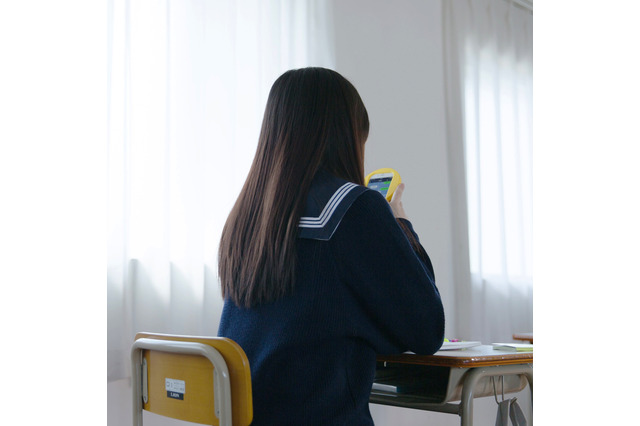 “女子高生AI”りんな、ラップに挑戦! MC晋平太とフリースタイルバトル 画像