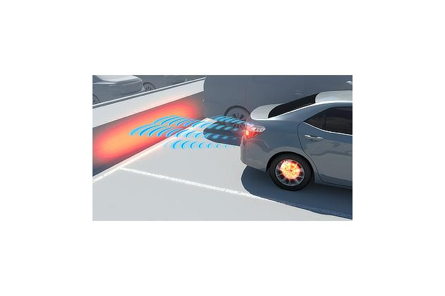 超音波ソナーが後退時の衝突事故を4割削減する!? 画像