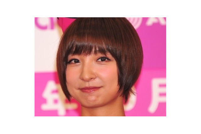 篠田麻里子の可愛すぎる変顔動画に反響 画像