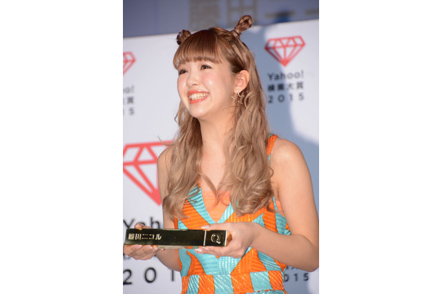 藤田ニコルとみちょぱ、20代男子学生が抱きたいのはどっち? 画像