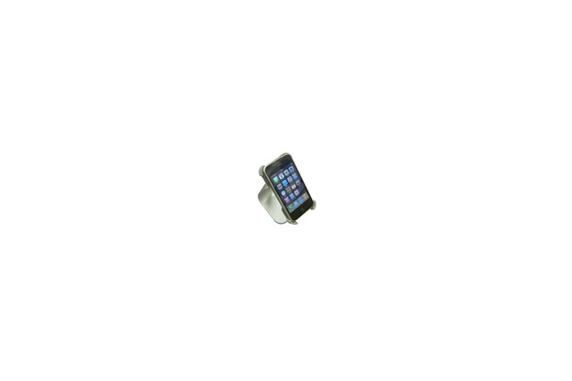 iPhone 3GやiPod touchで動画などをゆっくり鑑賞できる専用アルミ製スタンド 画像
