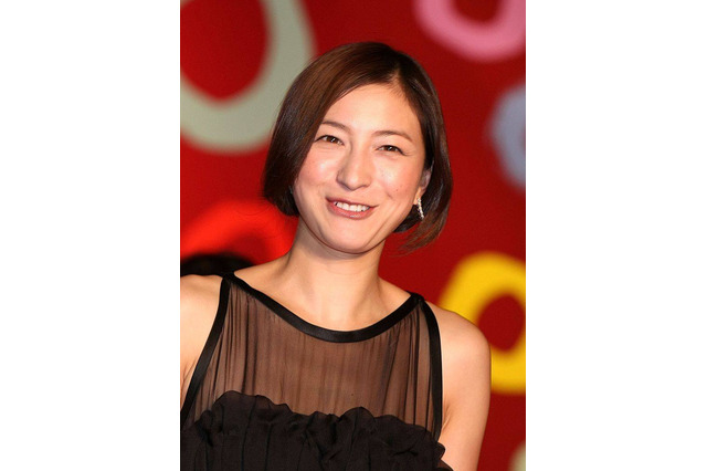 広末涼子、芸能界を辞めたいと思った過去を告白！ 画像